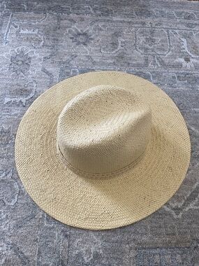 GIGI PIP Natural Straw Sun Hat with Tan Trim